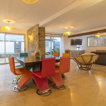 Avec Salle De Bain Privative Πανσιόν