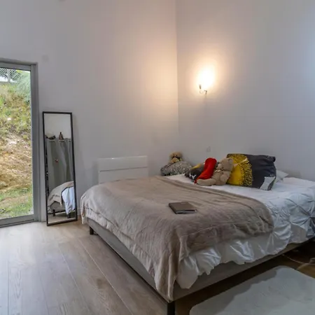 Avec Salle De Bain Privative *